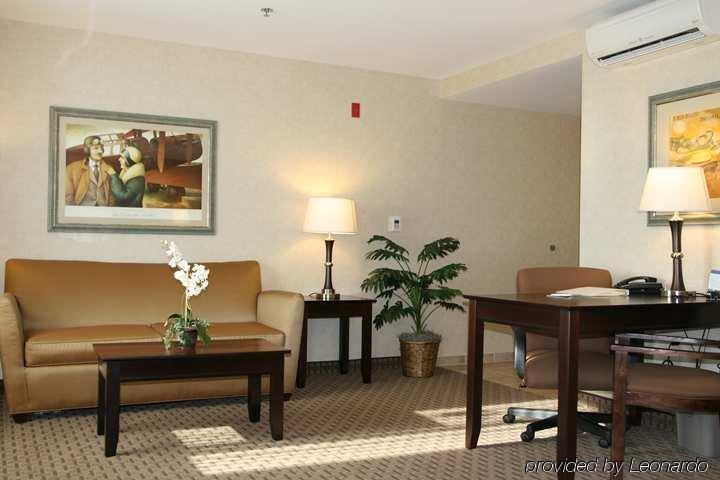 Hampton Inn & Suites Oakland Airport-Alameda Dalaman gambar