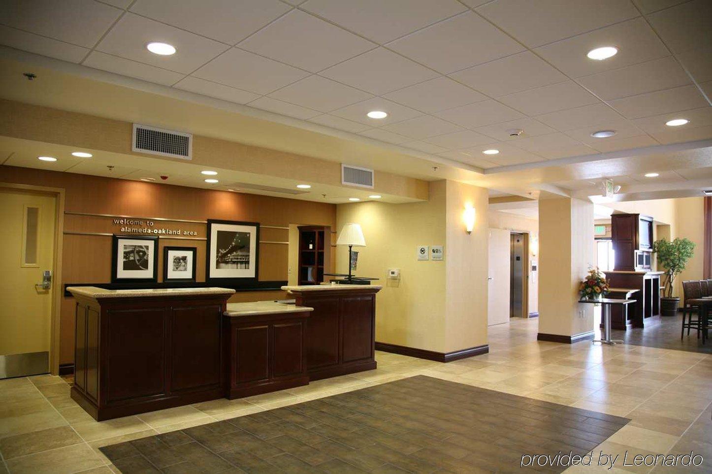 Hampton Inn & Suites Oakland Airport-Alameda Dalaman gambar
